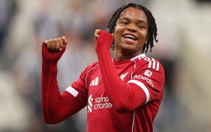 Rio Ngumoha: Lựa chọn mới cho tham vọng của Liverpool