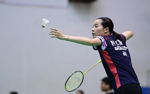 Hạ tay vợt số một Scotland, hot girl cầu lông Nguyễn Thùy Linh vào Top 16 ở giải vô địch thế giới