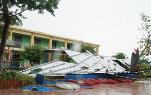 Ảnh hưởng bão số 5: Tập trung khắc phục hậu quả, nhanh chóng ổn định đời sống người dân