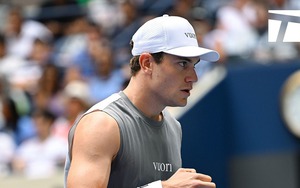 Hạt giống số 5 của Mỹ Mở rộng bất ngờ rút lui