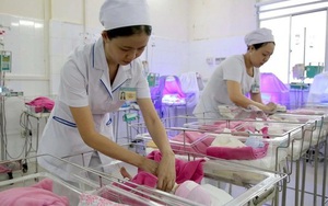 Phụ nữ tại TP HCM sinh đủ 2 con trước 35 tuổi được hỗ trợ 5 triệu đồng