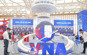 Ấn tượng Khu trưng bày của TTXVN tại Triển lãm thành tựu Đất nước “80 năm Hành trình Độc lập - Tự do - Hạnh phúc”