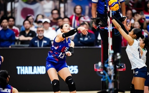 Thua trắng trước ĐT Nhật Bản, tuyển bóng chuyền nữ Thái Lan bị loại ngay trên sân nhà