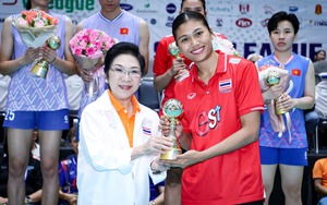 Ngôi sao chơi ở châu Âu của ĐT Thái Lan lên tiếng khi thắng Bích Tuyền và Thanh Thúy, nói thẳng trận lượt về ở Việt Nam