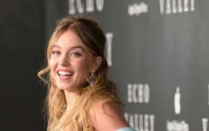 'Người phụ nữ được khao khát nhất nước Mỹ' ngập trong lời mời hẹn hò từ các ngôi sao MU, Arsenal và Liverpool