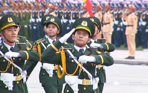 Người dân nói 'Tuyệt vời' khi xem Tổng duyệt Diễu binh diễu hành A80