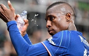 Vì sao Bayern Munich chiêu mộ Nicolas Jackson từ Chelsea?