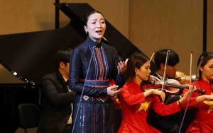 Chương trình nghệ thuật “Bản giao hưởng mùa Thu”