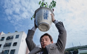 Lý do "No Other Choice" của Lee Byung Hun được chọn khai màn LHP quốc tế Busan 2025