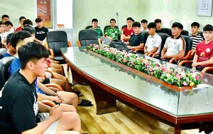 Đội bóng vừa xuống hạng chính thức đổi tên thành CLB bóng đá Quy Nhơn United