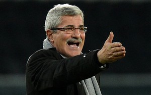 Vì sao HLV Calisto trở lại Việt Nam?