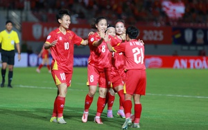 Tin nóng bóng đá Việt hôm nay 8/8: Đội tuyển nữ Việt Nam bỏ xa Thái Lan; Ninh Bình hòa SLNA