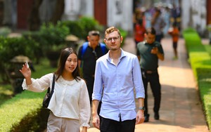 Miễn thị thực với người hoạt động trong các lĩnh vực văn hóa, nghệ thuật, thể thao, du lịch có ảnh hưởng tích cực