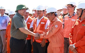 Thủ tướng Phạm Minh Chính: Đến 19/8 phải hoàn thành dự án đường dây tải điện 500 kv Lào Cai - Vĩnh Yên