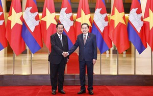 Chủ tịch Quốc hội Trần Thanh Mẫn hội kiến Chủ tịch Đảng Nhân dân Campuchia, Chủ tịch Thượng viện Campuchia Hun Sen