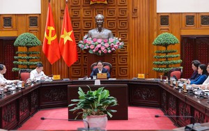 Thủ tướng chủ trì họp bàn giải pháp điều hành kinh tế vĩ mô