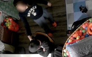 Tổng đài 111 vào cuộc sau vụ “tâm thư” kêu cứu của bé trai ở Hà Nội