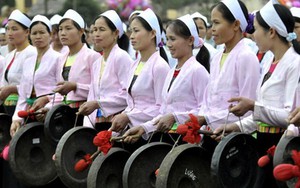 Giữ gìn, phát huy văn hóa Mường trong không gian mới