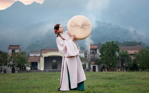 Tina Yuan - Nữ nhà văn đam mê cổ phục và khát khao quảng bá văn hoá Việt Nam 