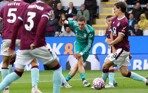 Liverpool lại thắng phút chót: Dấu hiệu của nhà vô địch hay chỉ là sự che giấu khiếm khuyết?