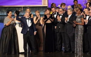 "The Pitt" và "The Studio" giành nhiều giải thưởng nhất tại Lễ trao giải Emmy