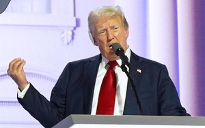 Tổng thống Mỹ Donald Trump kiện New York Times, đòi bồi thường 15 tỷ USD