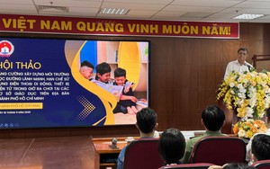 Thành phố Hồ Chí Minh: 16 trường thí điểm không dùng điện thoại trong giờ ra chơi