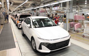 Thị trường ô tô Việt Nam 2025: Doanh số lao dốc, dự báo cả năm khó đạt kỳ vọng