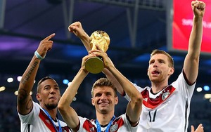 Nhà vô địch World Cup giải nghệ sau khi bị CLB hủy hợp đồng chỉ sau 3 trận đầu mùa