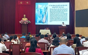 Thúc đẩy văn hóa, văn nghệ, góp phần xây dựng cuộc sống nhân văn