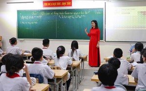 Thành phố Hồ Chí Minh: Không "lạm dụng tài trợ" thành khoản thu bắt buộc