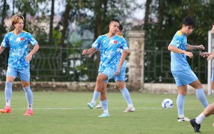 Tin nóng bóng đá Việt Nam hôm nay 3/9: Hé lộ lý do Thành Trung bị loại; HLV Yemen cảm ơn ông Kim Sang Sik