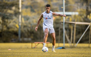 HLV Lê Đức Tuấn mong trung vệ Gustavo sớm được nhập quốc tịch Việt Nam