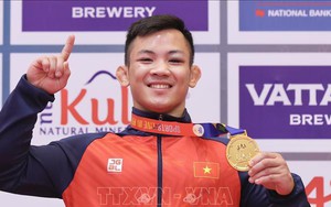 Nhà vô địch Jujitsu thế giới của Việt Nam gây sốt khi thắng trận trong 15 giây