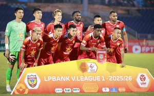 HLV Hà Tĩnh đánh giá cao tiền vệ Việt kiều Viktor Lê