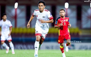 Huyền thoại bóng đá Thái Lan Teerasil khen HLV trưởng đội tuyển Malaysia hết lời