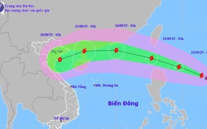 Siêu bão RAGASA chuyển hướng Tây Tây Bắc và có khả năng mạnh thêm