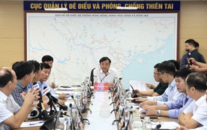 Ứng phó bão số 9: Bảy tỉnh, thành phố triển khai việc đảm bảo an toàn hệ thống đê điều