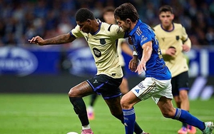 Rashford ghi dấu ấn khi Barcelona ngược dòng giành chiến thắng ở La Liga