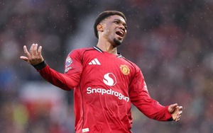 Amad Diallo cần học hỏi Harry Maguire