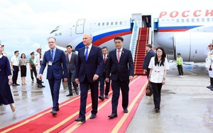 Chủ tịch Đuma Quốc gia Quốc hội Liên bang Nga đến Hà Nội, bắt đầu thăm chính thức Việt Nam