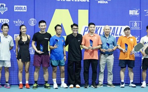 Ngôi sao pickleball hào hứng trổ tài ở Pickleball Clinic Rally Cup