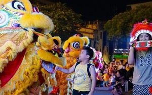 Góc nhìn 365: Từ Trung thu đến bánh Trung thu