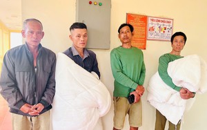 Quảng Trị nỗ lực tìm kiếm 9 ngư dân mất tích trên sông Gianh