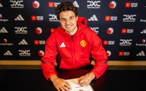 Vì sao MU đặt cược vào Senne Lammens?