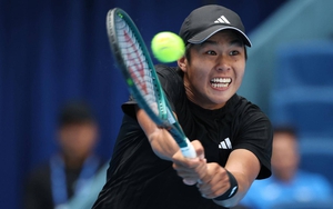 Tay vợt gốc Việt lần thứ hai đánh bại cựu số một thế giới, lập kỳ tích ở Bắc Kinh