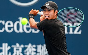 Tay vợt gốc Việt 19 tuổi vượt qua ngôi sao top 10 thế giới, lập kỳ tích chưa từng có trong sự nghiệp