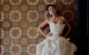 Hồ Thu Anh 'Địa đạo' hoá nàng thơ trong bộ ảnh tôn vinh nghệ thuật thêu cung đình