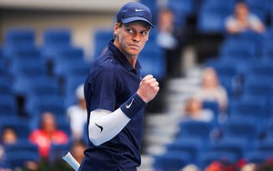 Jannik Sinner chạm mốc thành tích đặc biệt sau khi vào chung kết China Open 2025