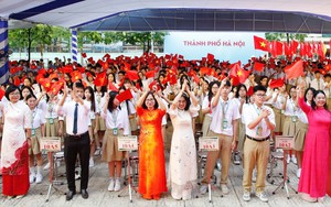 Khai giảng năm học 2025-2026: Ngày hội lớn của gần 2,3 triệu học sinh Hà Nội